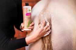 SZAMPON DLA KONI ŁAGODZI SWĘDZENIE Z PANTENOLEM