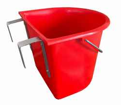 KARMIDŁO KORYTO ŻŁÓB DLA KONIA PAŁĄKIEM ZAWIESIEM