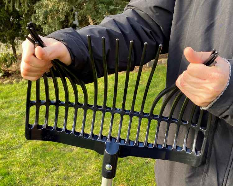 WIDŁY DO STAJNI DLA KONIA OBORY GNOJU OGRODU LIŚCI