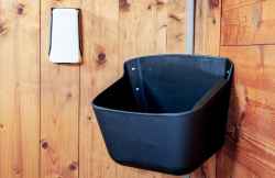 KARMIDŁO MOCNE KORYTO ŻŁÓB DLA KONI BYDŁA 15L