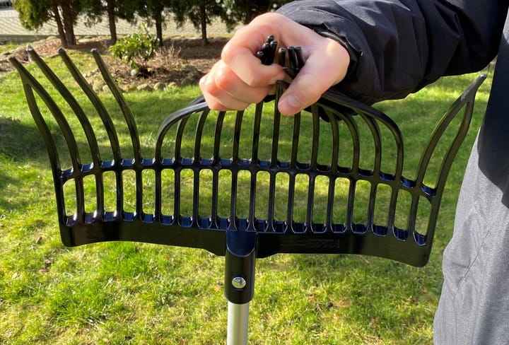 WIDŁY Z TRZONKIEM 150 CM DO STAJNI DLA KONIA OBORY