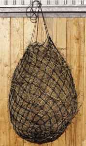 SIATKA NA SIANO DLA KONIA 5,5x5,5cm CZARNA 80CM