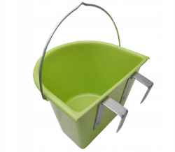 KARMIDŁO KORYTO ŻŁÓB 15L Z ZAWIESIEM PAŁĄKIEM KOŃ