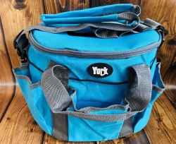 TORBA NA SZCZOTKI DLA KONIA SZCZOTKA CZERWONA