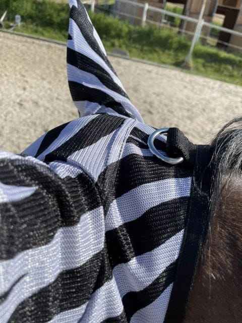 MOSKITIERA MASKA DLA KONIA PRZECIW OWADOM NA MUCHY ZEBRA Z USZAMI PONY