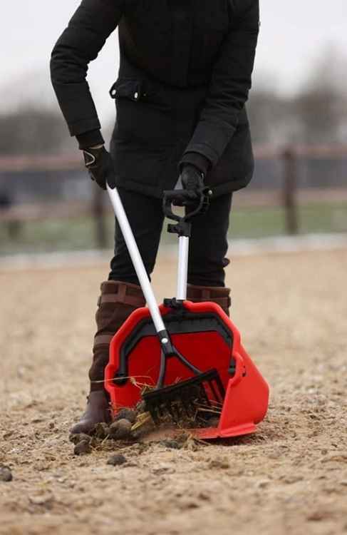 ZESTAW DO SPRZĄTANIA STAJNI OBORY BOKSÓW MISTBOY ZBIERACZ ODCHDÓW KONI