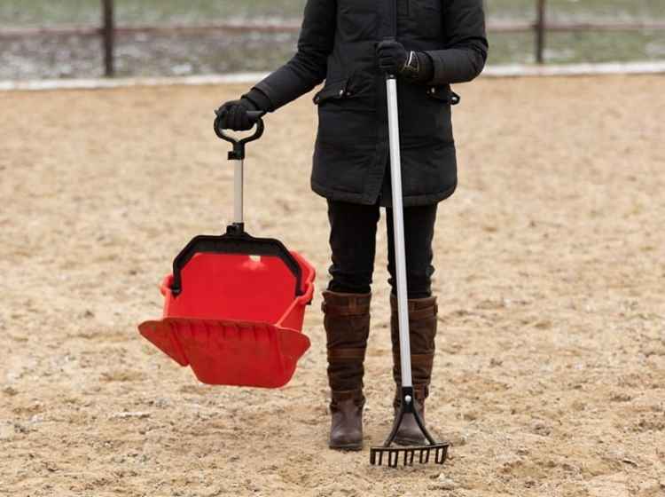 ZESTAW DO SPRZĄTANIA STAJNI OBORY BOKSÓW MISTBOY ZBIERACZ ODCHDÓW KONI