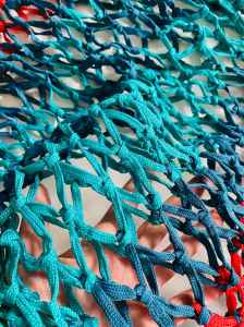 SIATKA NA SIANO DLA KONIA OCZKA 4 X 4 CM 95 CM DO STAJNI WYTRZMAŁA MOCNA