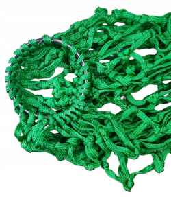 Wytrzymała siatka na siano dla koni, krów, kóz i owiec