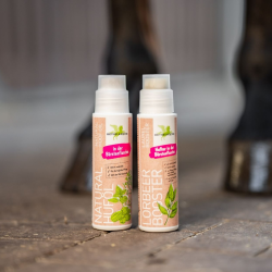 OLEJ OLEJEK do PIELĘGNACJI KOPYT dla konia ZE SZCZOTECZKĄ/PĘDZELKIEM 200ML