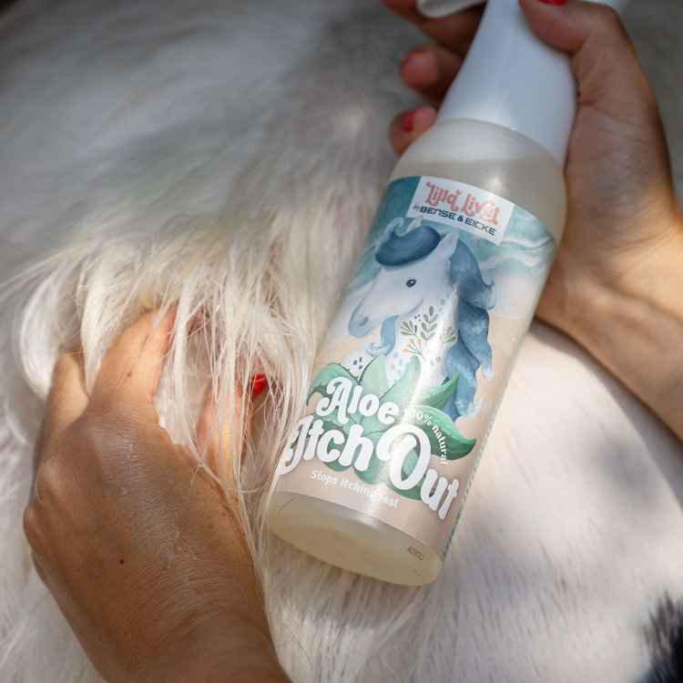 Preparat dla koni łagodzący swędzenie z aloesem