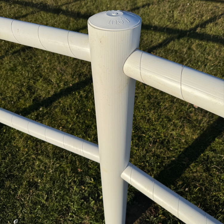 ogrodzenie dla koni z HDPE Equisafe.png