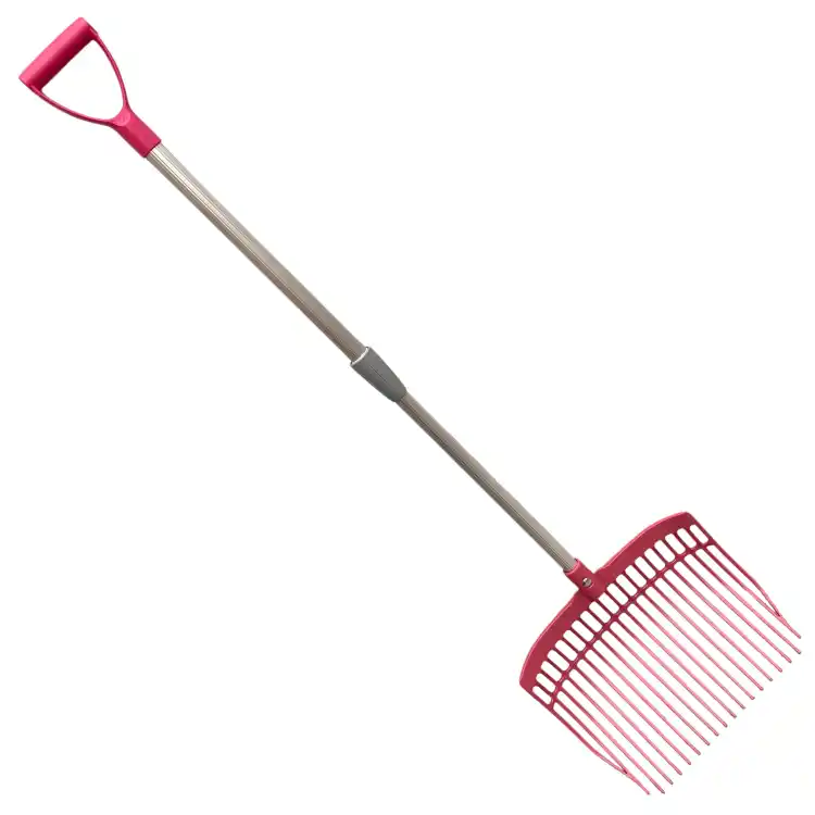 Różowe widły z trzonkiem do sprzątania