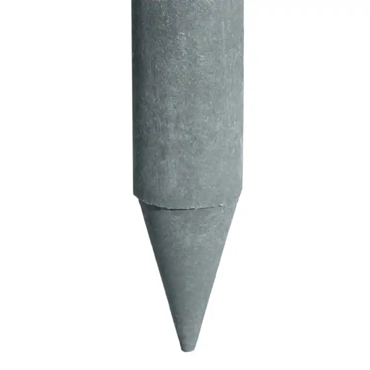 słupki z recyklingu ze szpicem.png
